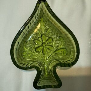 Vintage-Green Tiara glass suit shaped dishes